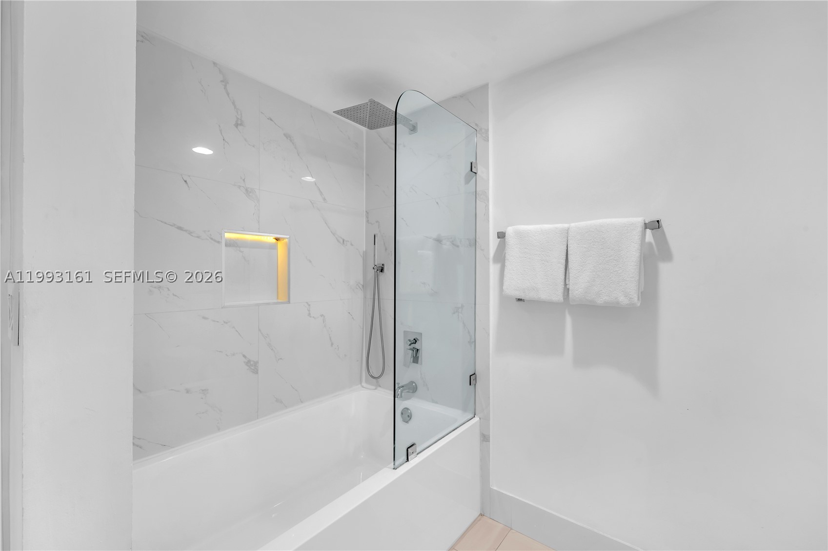 2602 E Hallandale Beach Blvd R2805 Property Photo 11