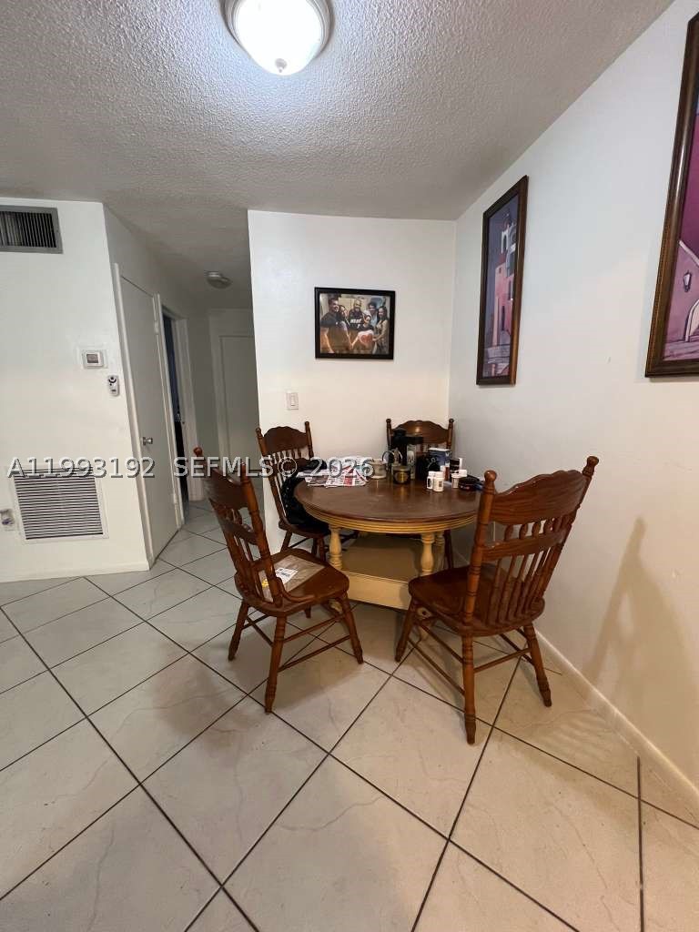 1747 Rodman St 309 Property Photo 7