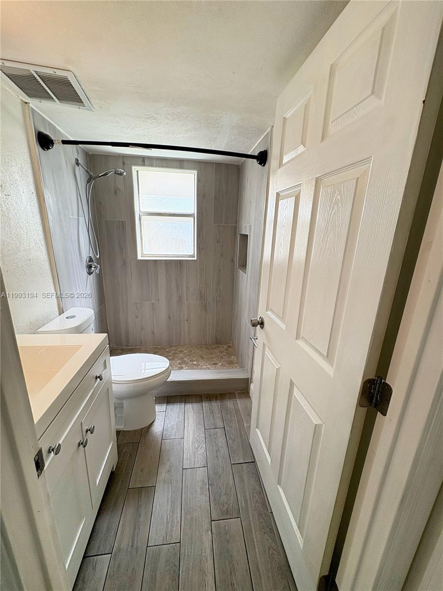 5252 Ne 6th Ave A31 Property Photo 12
