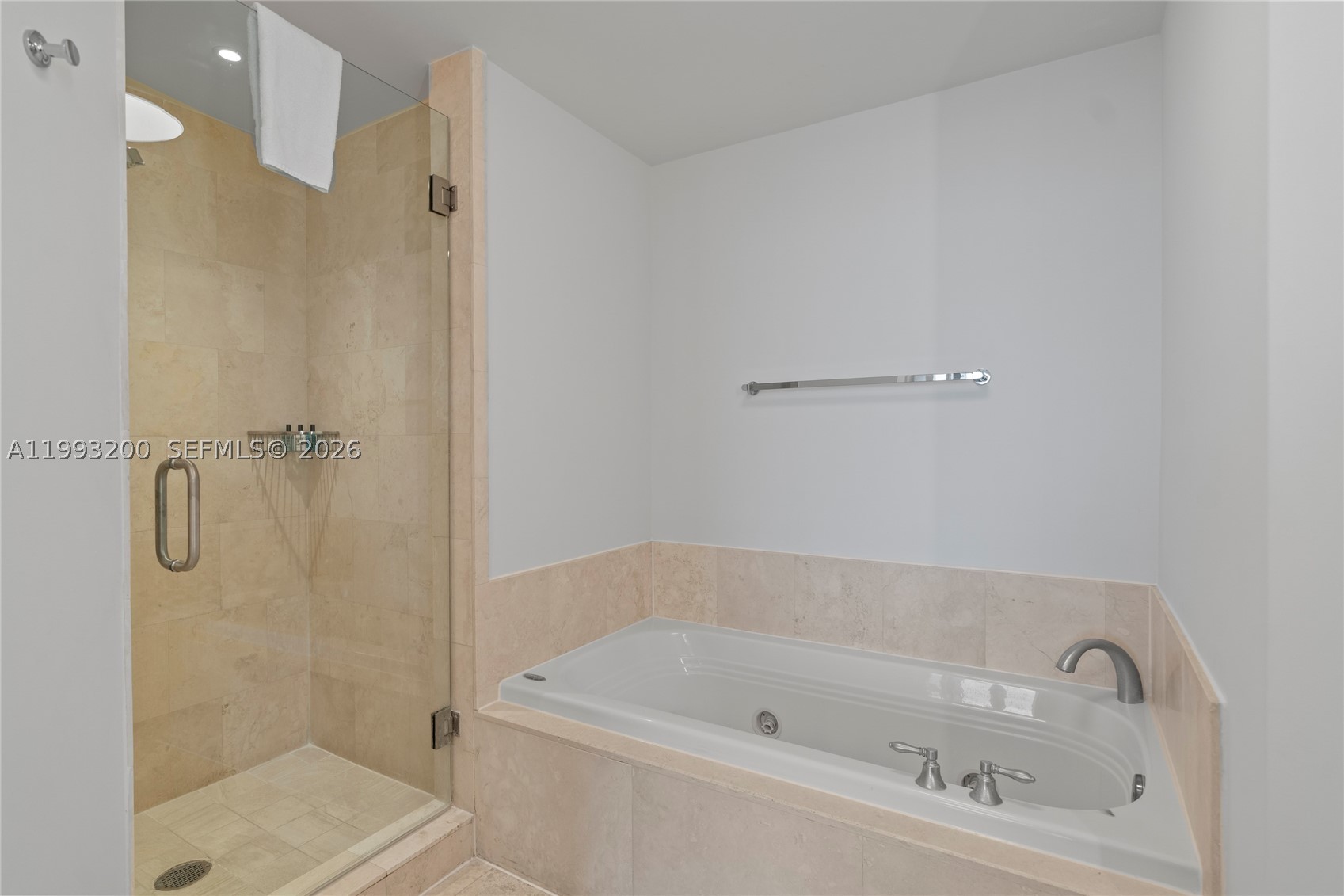 4401 Collins Ave 2612 Property Photo 32