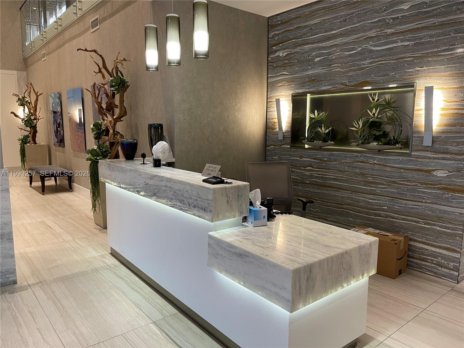 2301 S Ocean Dr 607 Property Photo 4