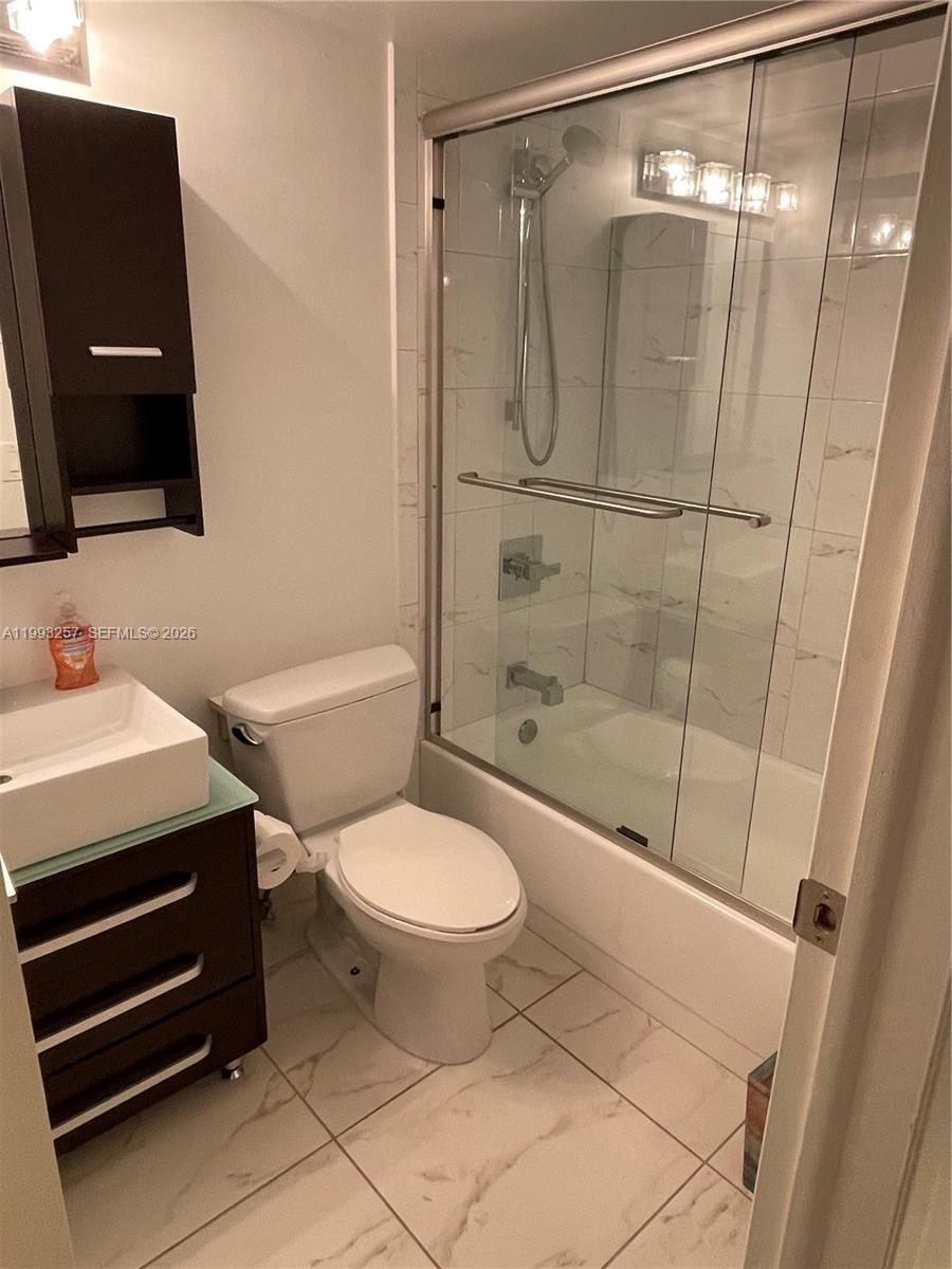 2301 S Ocean Dr 607 Property Photo 11