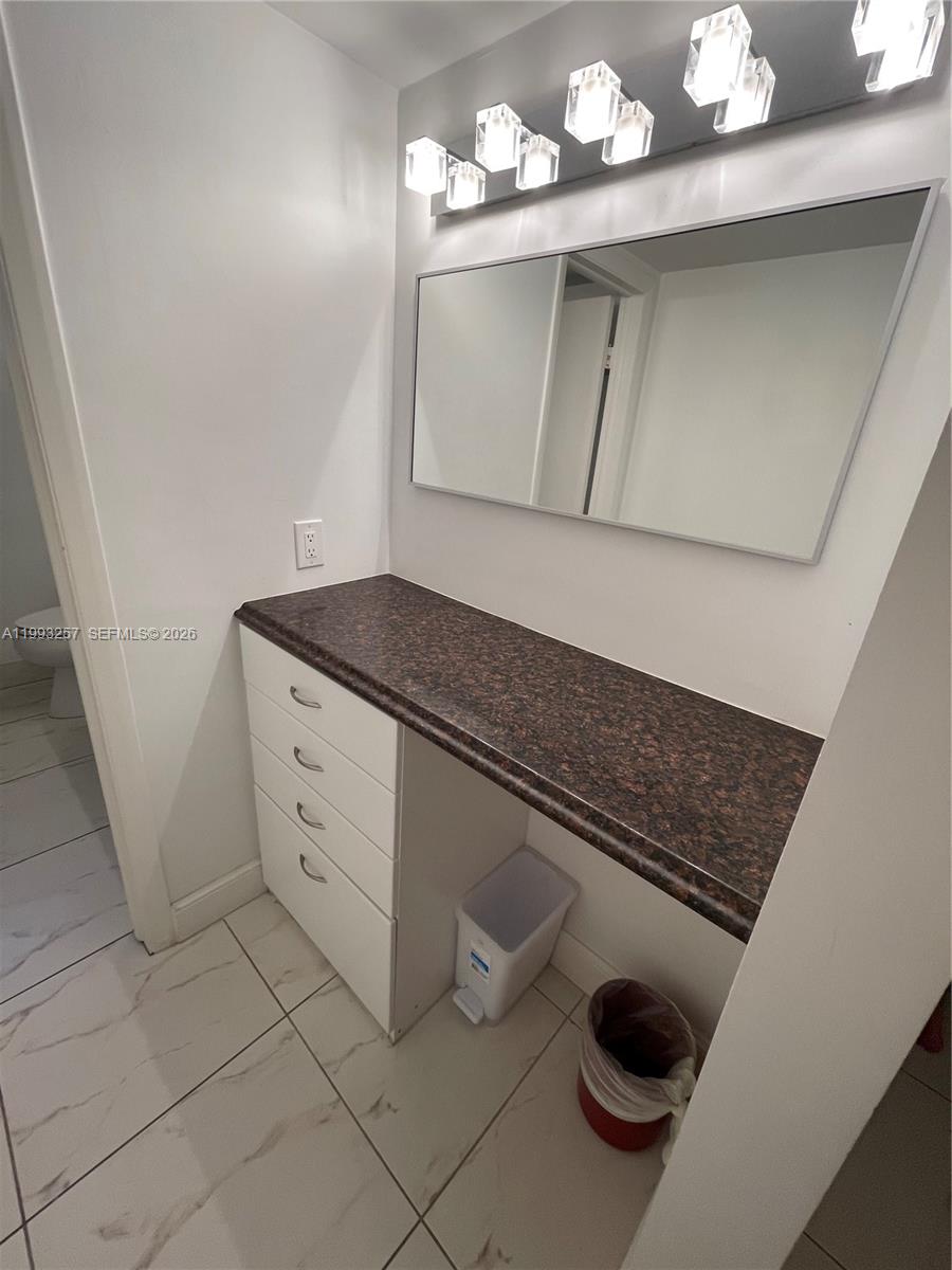 2301 S Ocean Dr 607 Property Photo 15