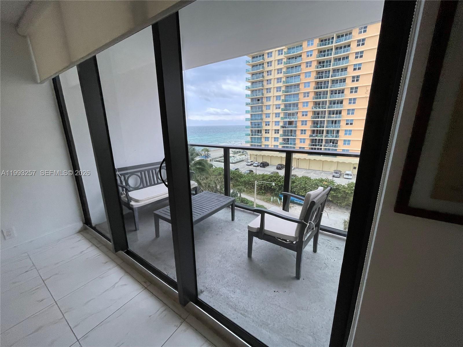 2301 S Ocean Dr 607 Property Photo 31