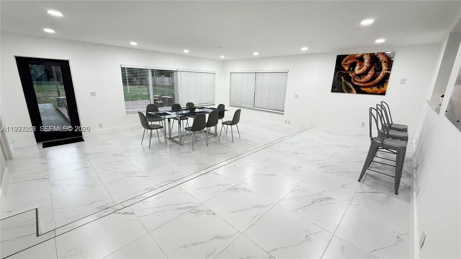 5401 W Broward Blvd Property Photo 43