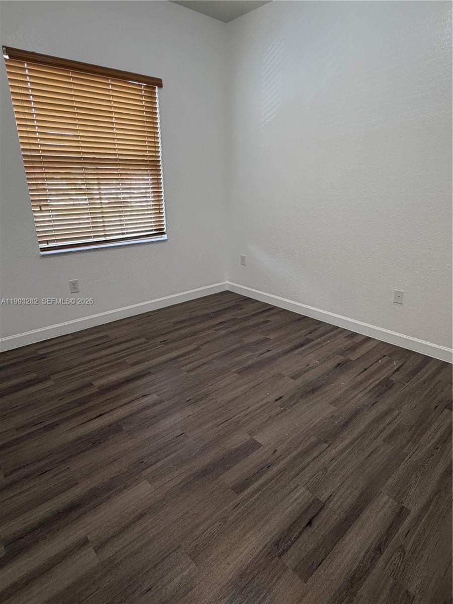 3951 Ne 11th Dr Property Photo 21