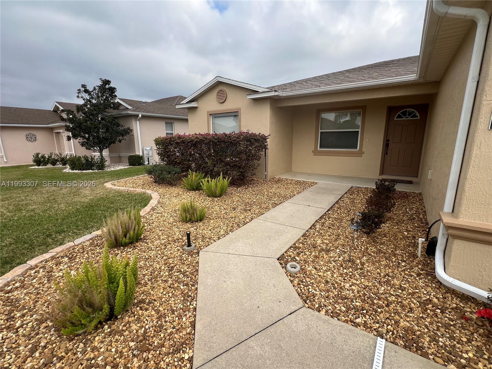 1679 Sw 156th Ln Property Photo 3