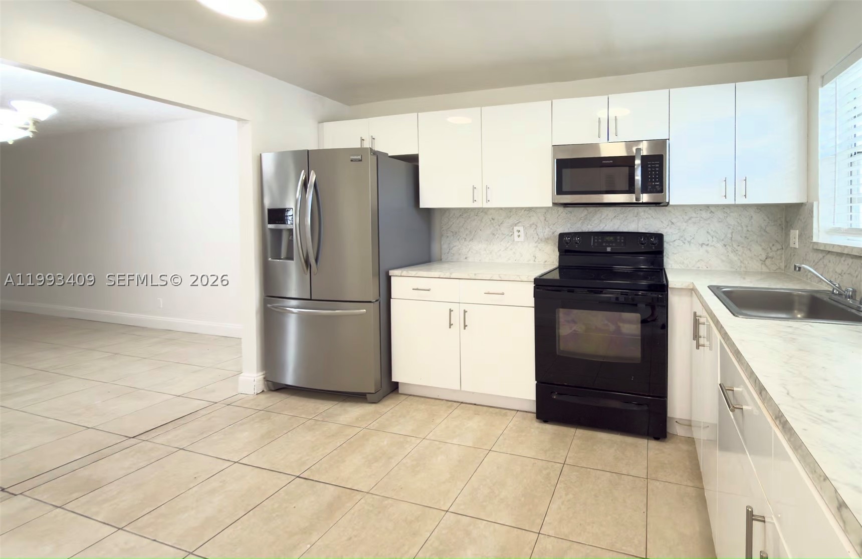 609 S State Road 7 1c Property Photo 3