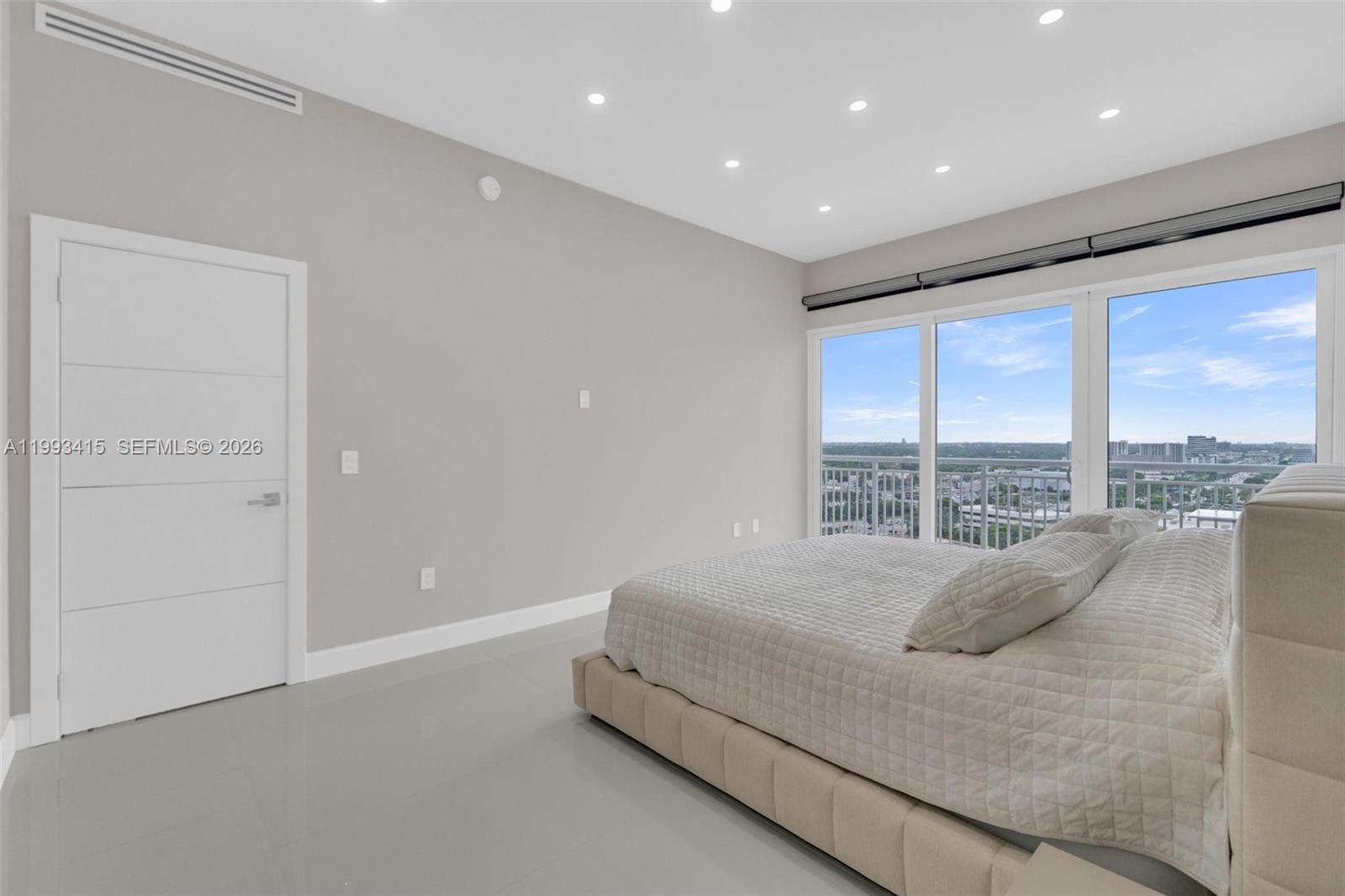 18011 Biscayne Blvd Ph04 Property Photo 13