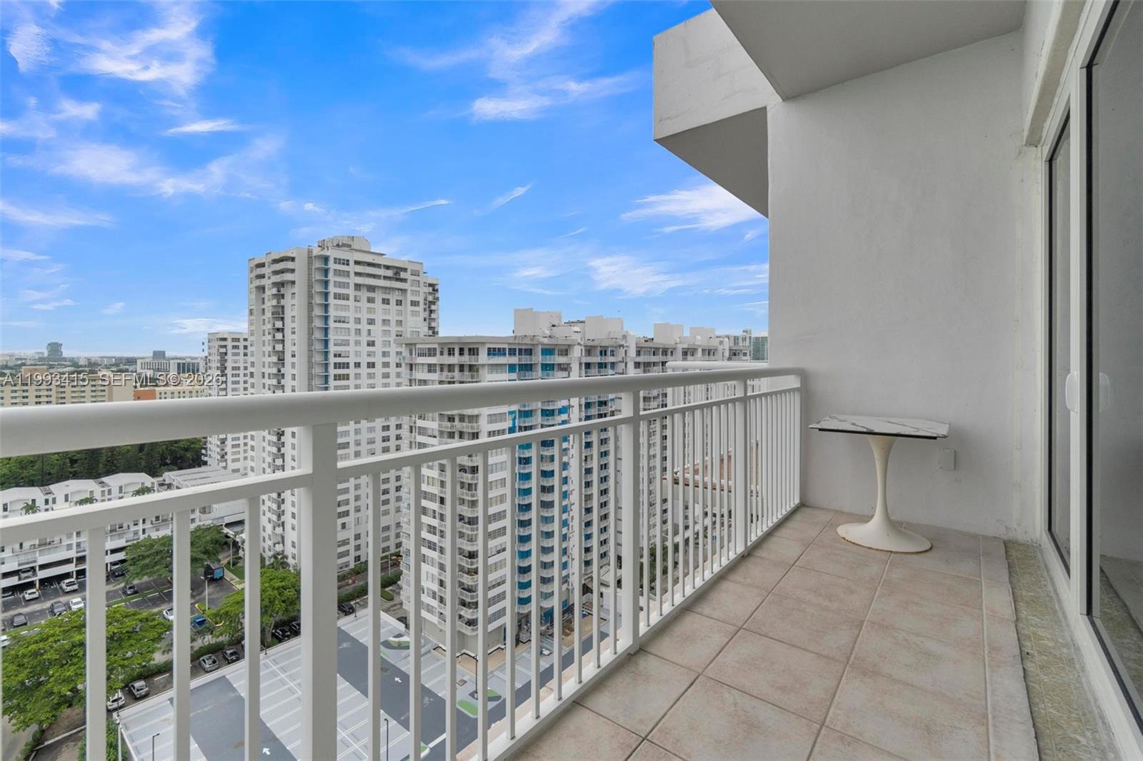 18011 Biscayne Blvd Ph04 Property Photo 42