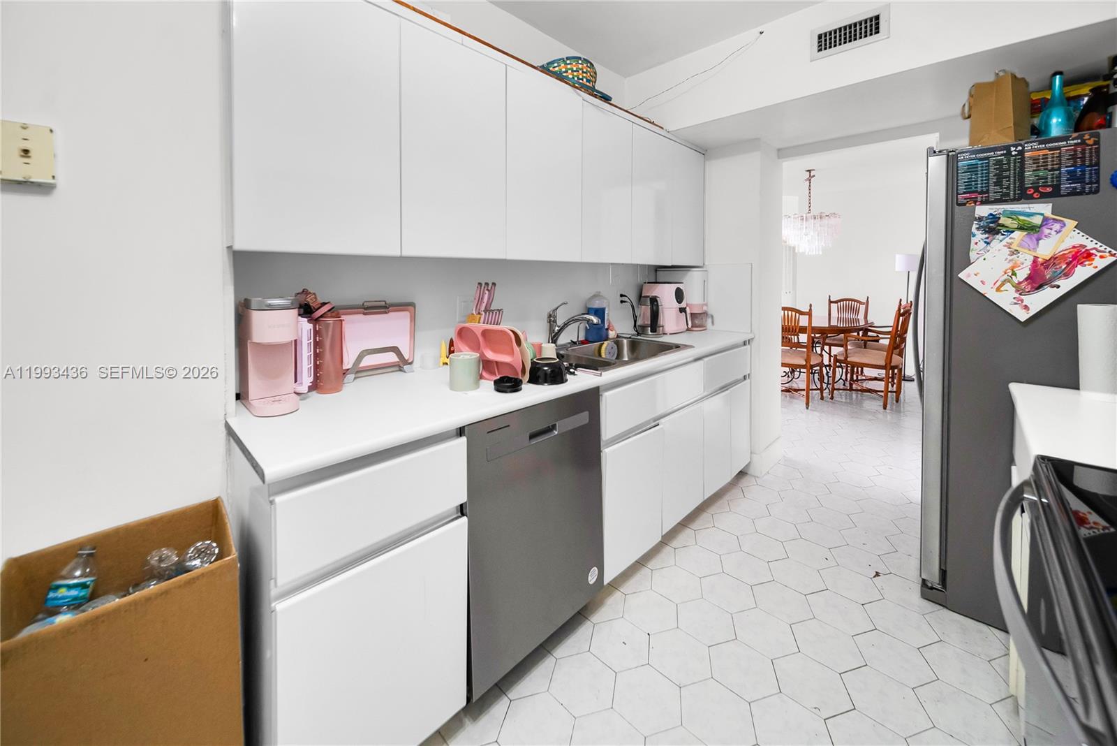 3800 Hillcrest Dr 1007 Property Photo 10