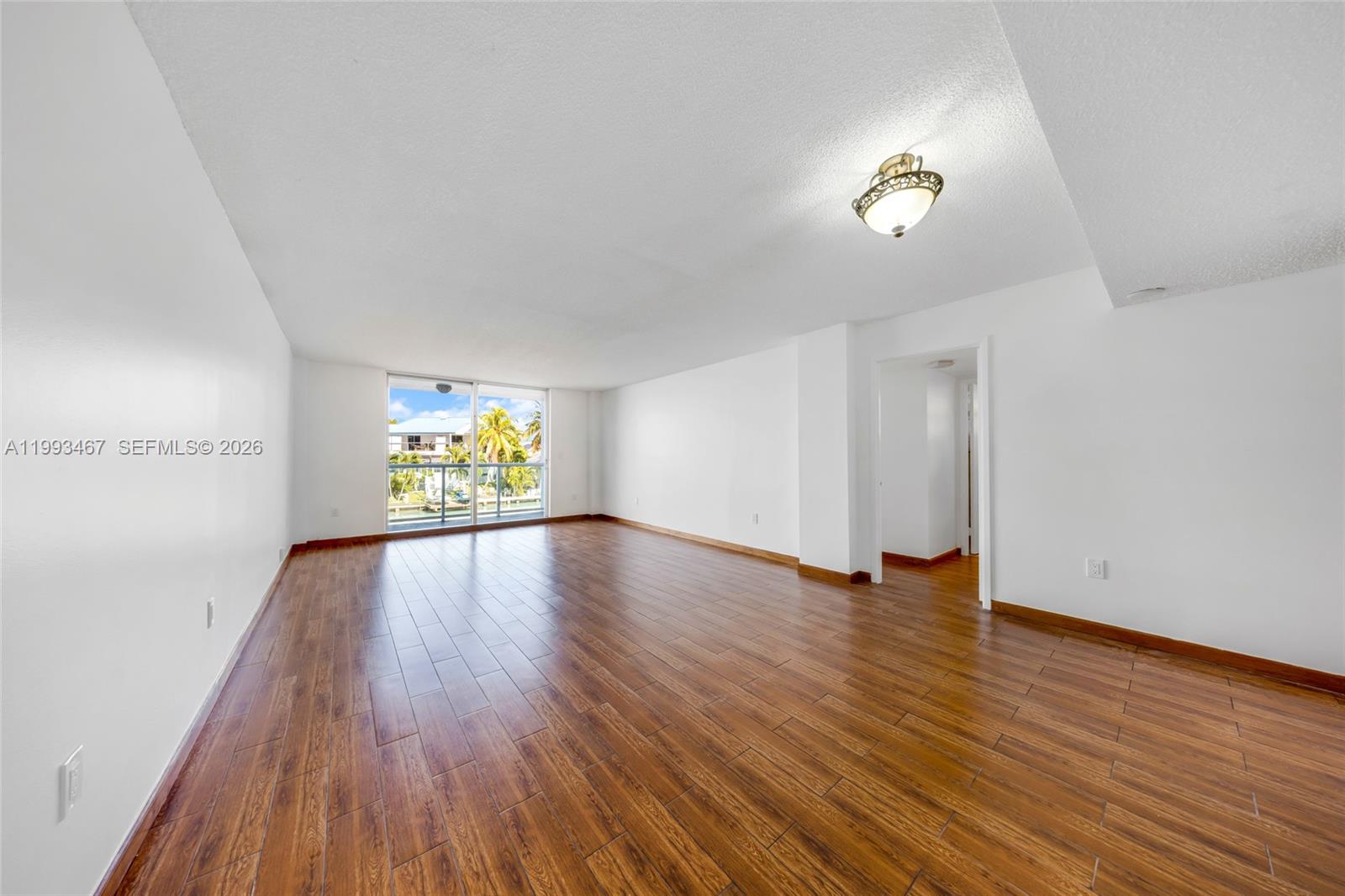 2841 Ne 163rd St 215 Property Photo 10
