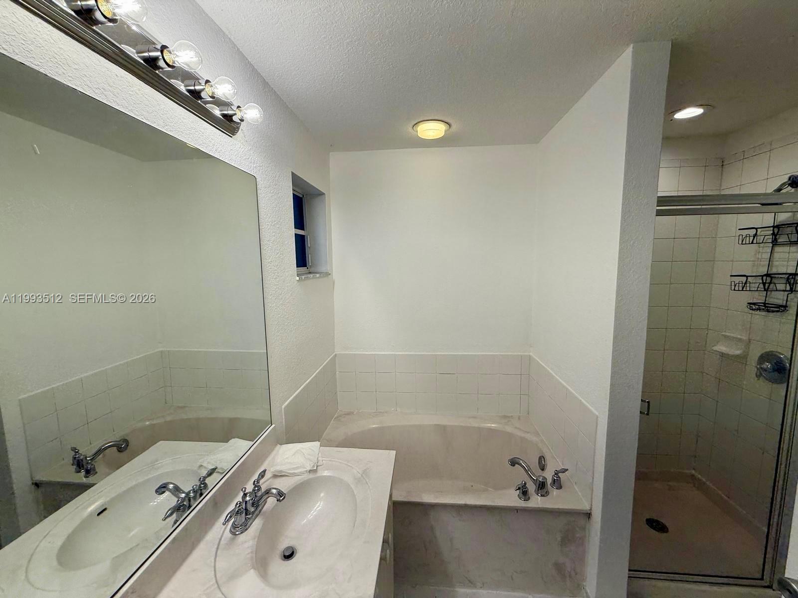1934 Sw 60th Ave Property Photo 12