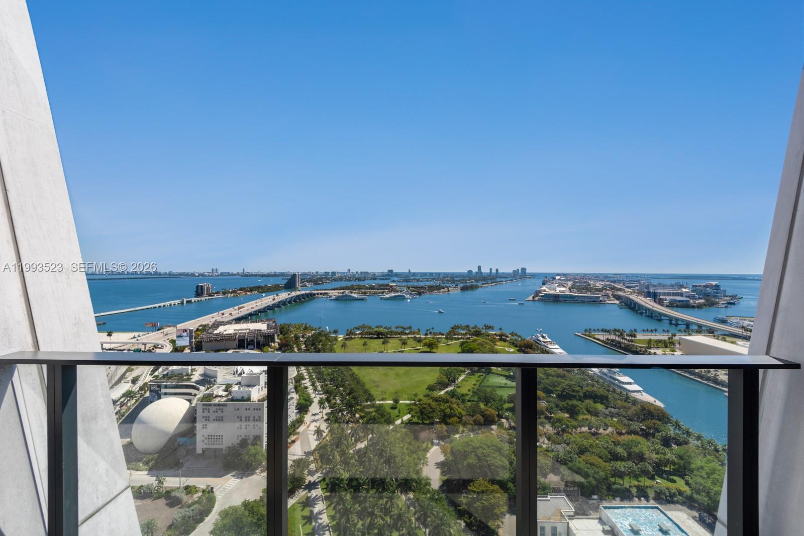 1000 Biscayne Blvd 2702 Property Photo 5