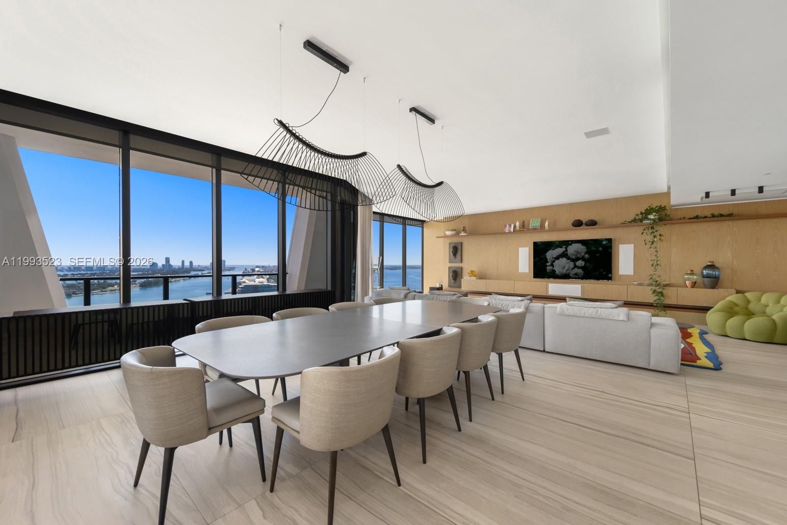 1000 Biscayne Blvd 2702 Property Photo 14