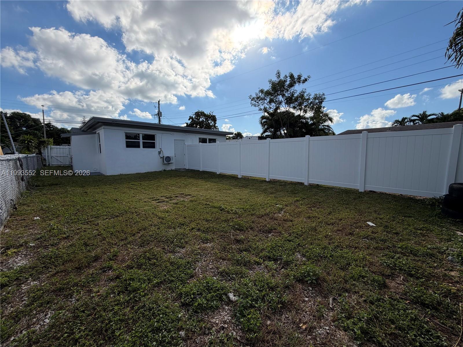 2784 Sw 31st Pl Property Photo 15