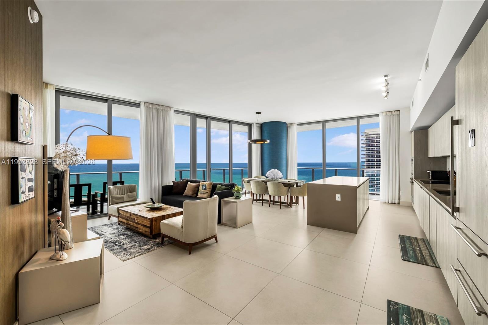 4111 S Ocean Dr Lph1 Property Photo 1