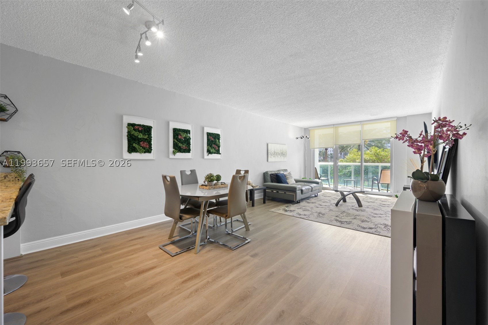 19370 Collins Ave 225 Property Photo 8