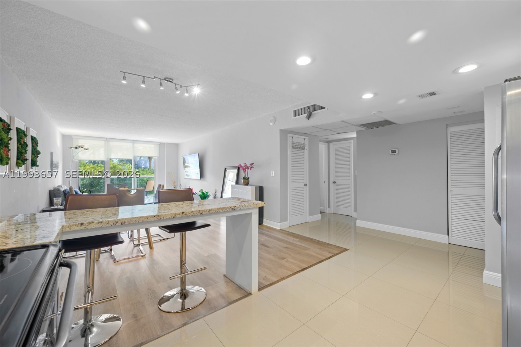 19370 Collins Ave 225 Property Photo 13