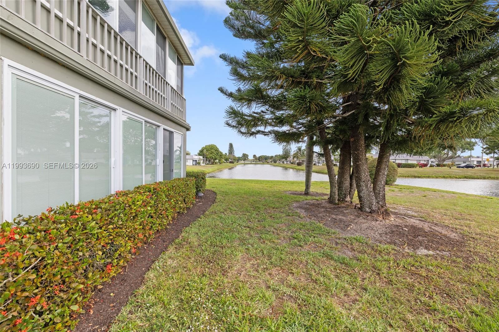 72 Monaco B 72 Property Photo 4