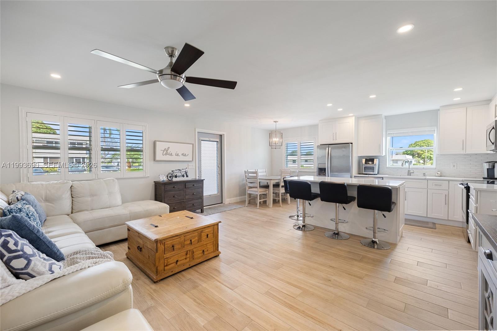 72 Monaco B 72 Property Photo 8