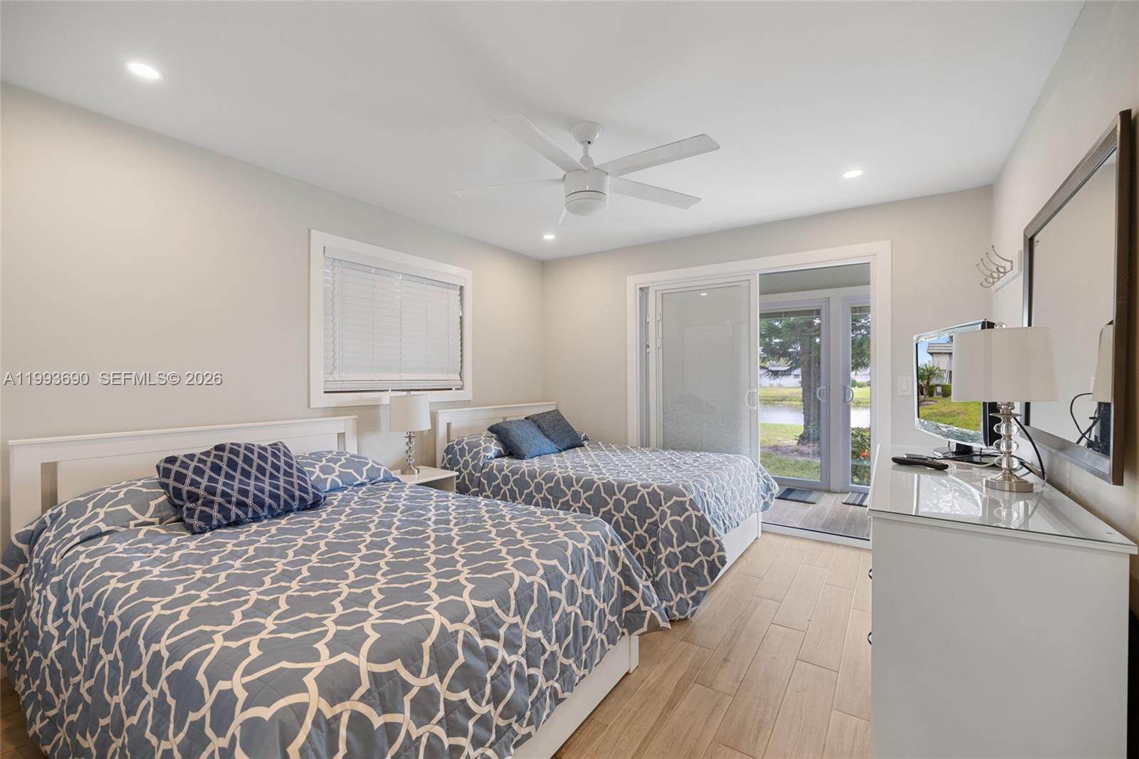 72 Monaco B 72 Property Photo 15