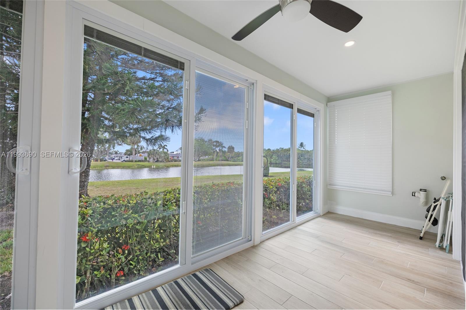 72 Monaco B 72 Property Photo 25