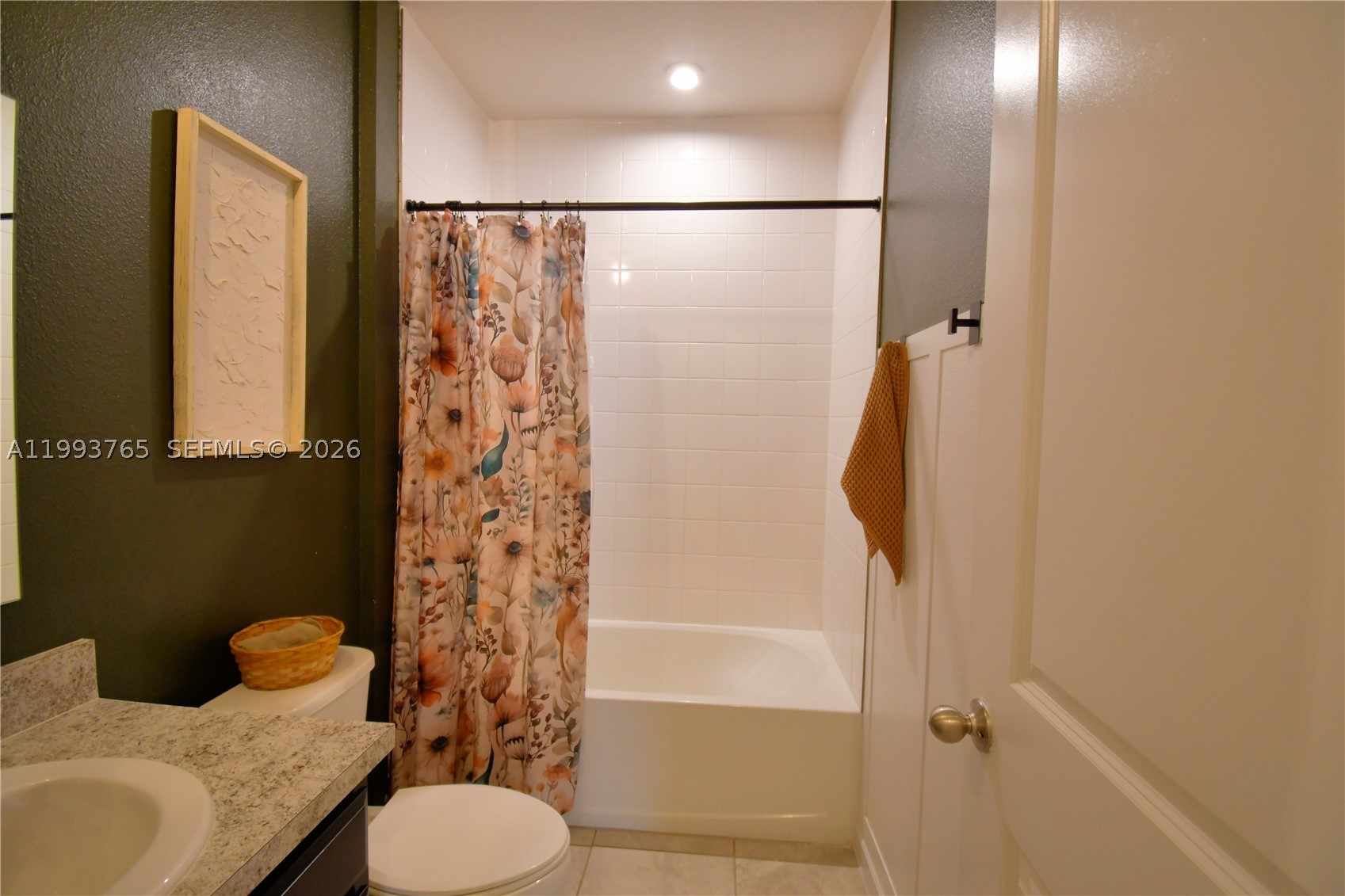 542 Eagle Landing Blvd. Property Photo 10