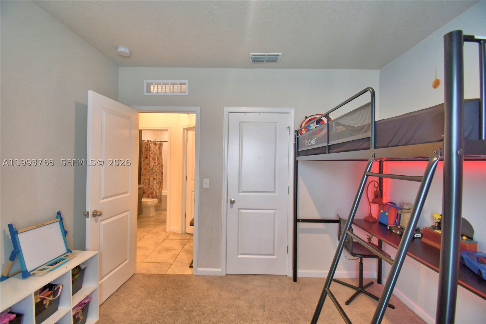 542 Eagle Landing Blvd. Property Photo 14