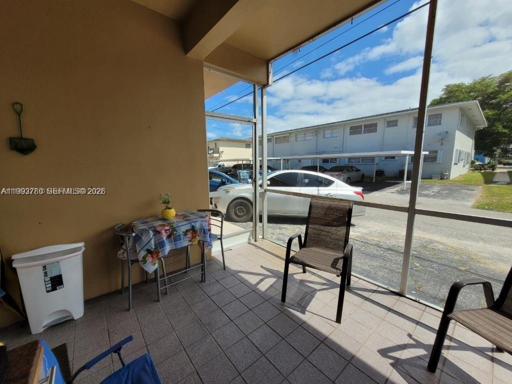411 S Crescent Dr 105 Property Photo 8