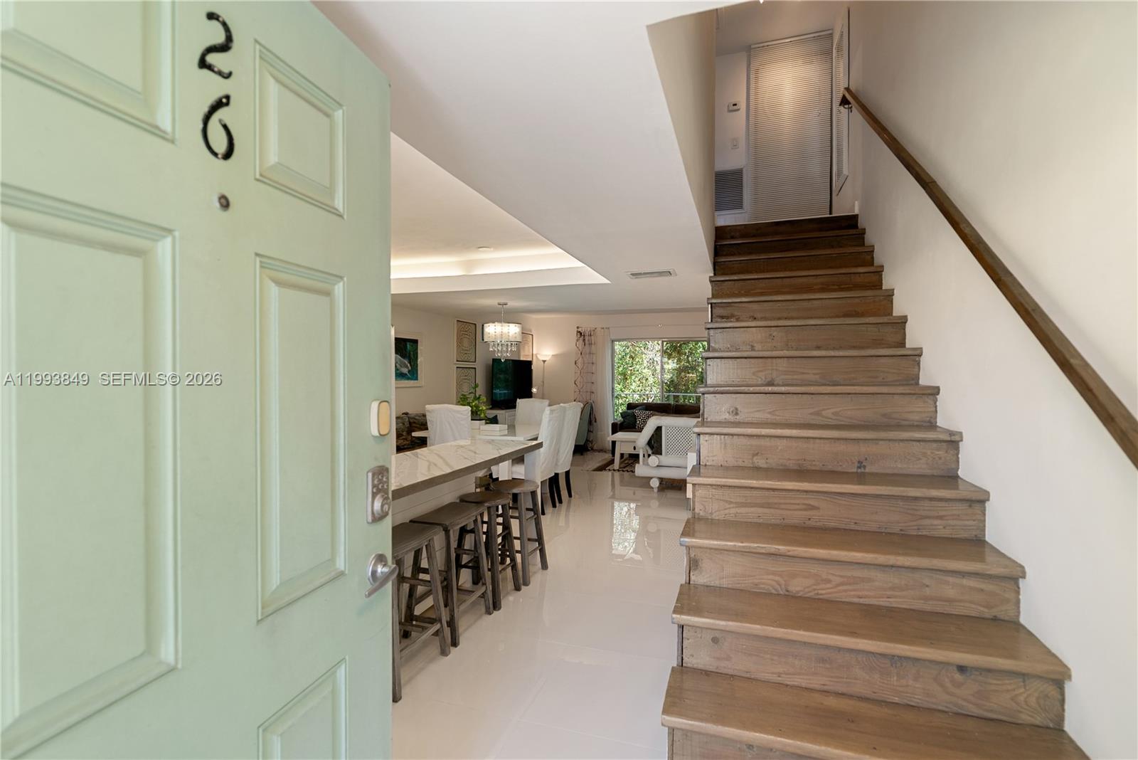 300 Ocean Dr 26 Property Photo 2