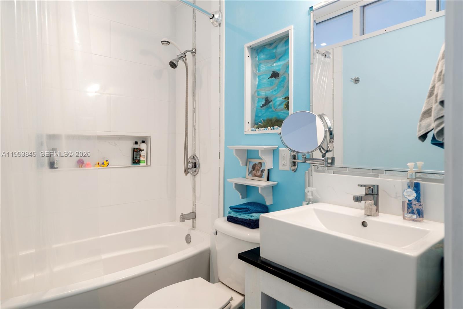300 Ocean Dr 26 Property Photo 23