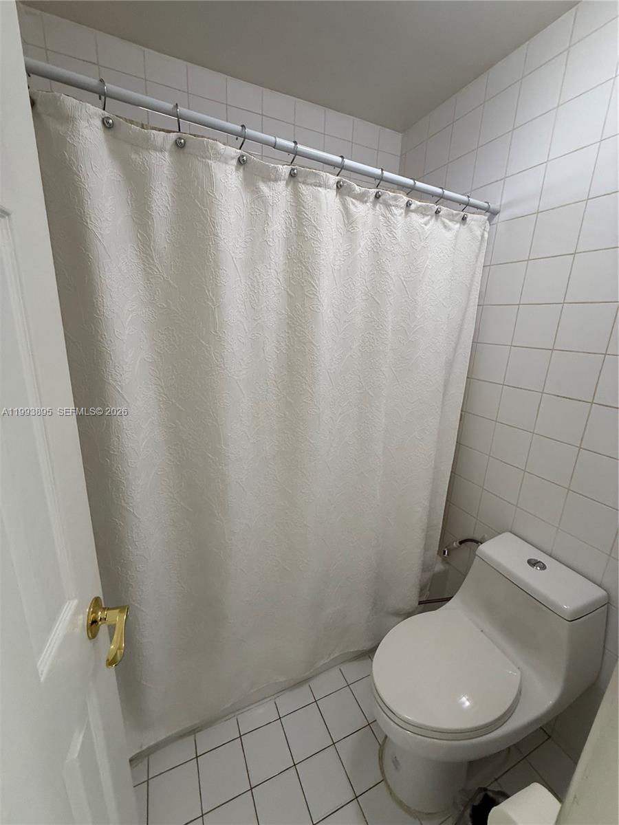 5223 Nw 168th Ter Property Photo 31