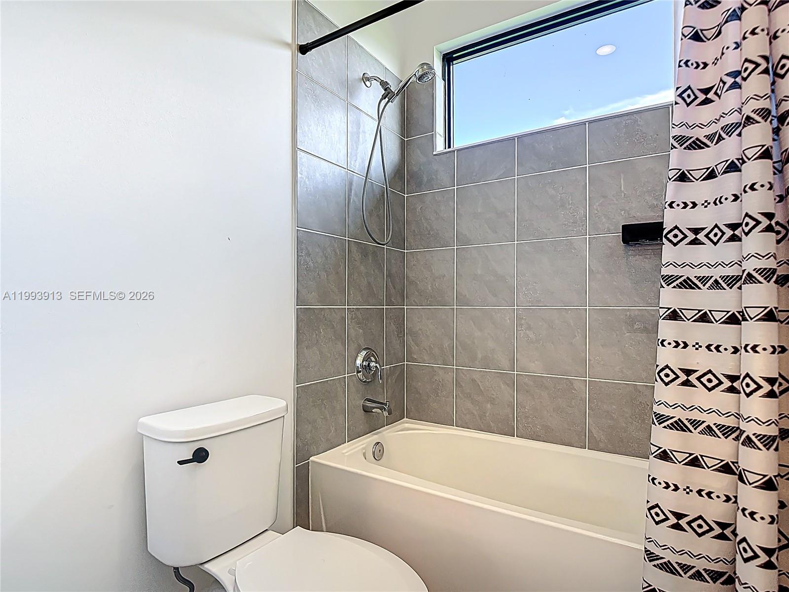 5246 Karlia Drive Property Photo 28