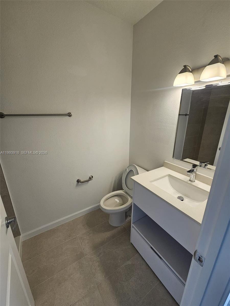 1201 Southstation Pl 101 Property Photo 33