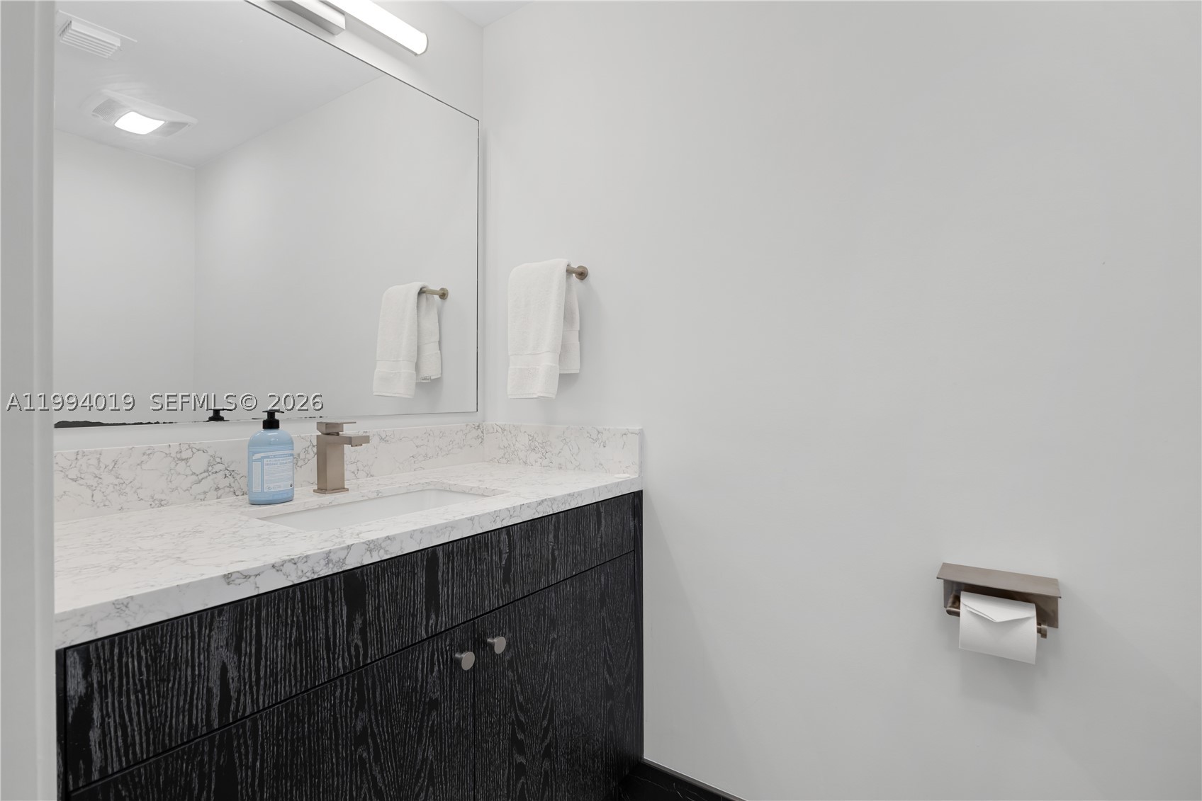 10201 E Bay Harbor Dr 507 Property Photo 50