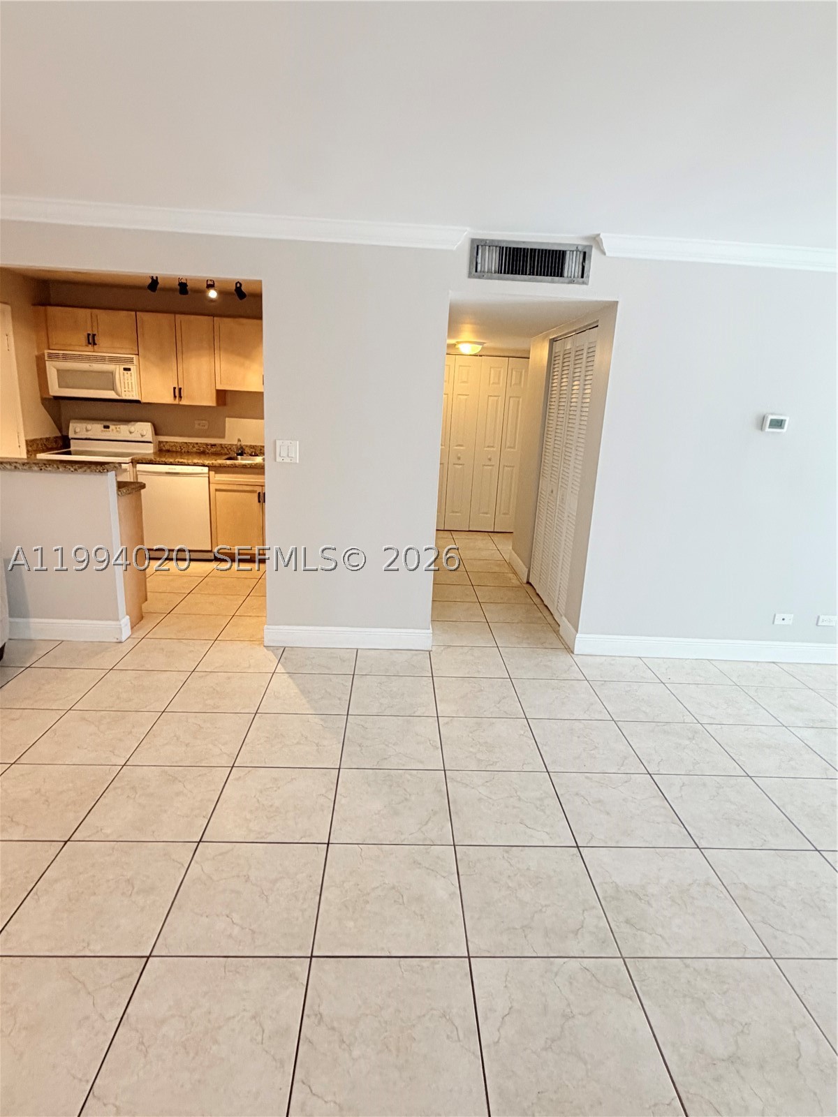8101 Sw 72nd Ave 403w Property Photo 7