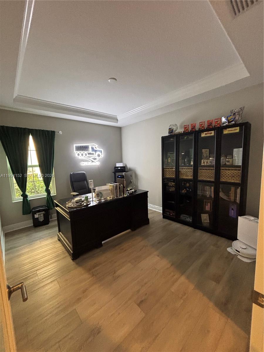 9173 Warm Springs Cir Property Photo 10