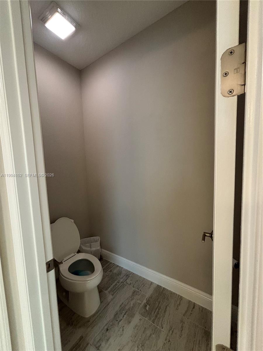 9173 Warm Springs Cir Property Photo 37