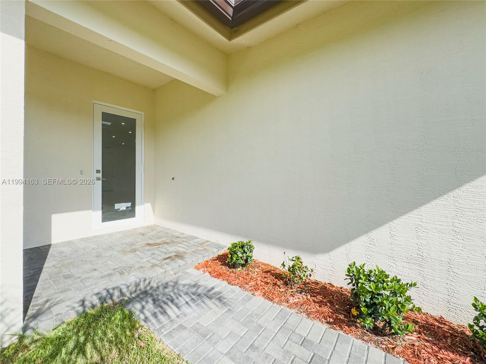 312 Se Via Sangro Property Photo 7