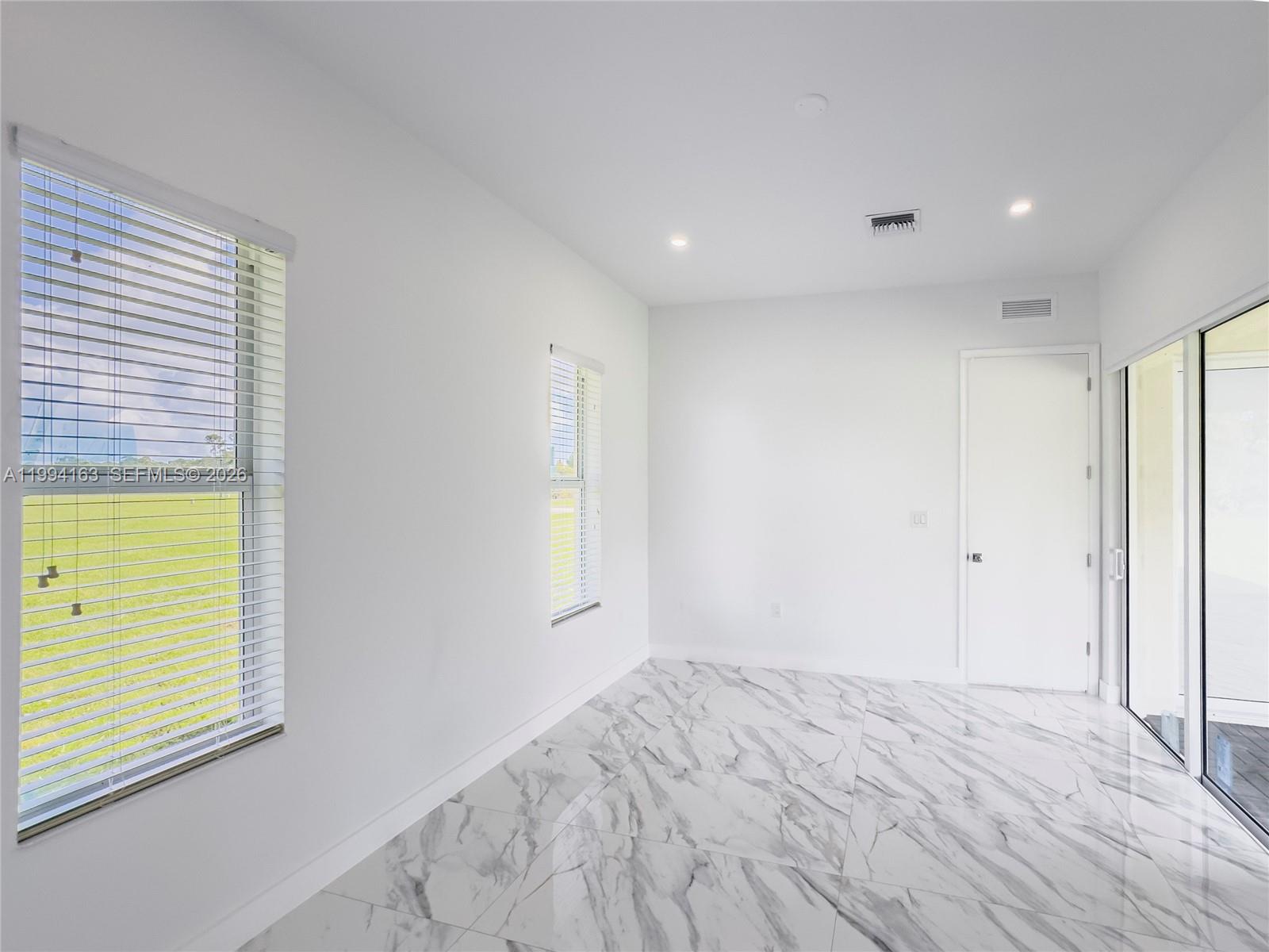 312 Se Via Sangro Property Photo 44