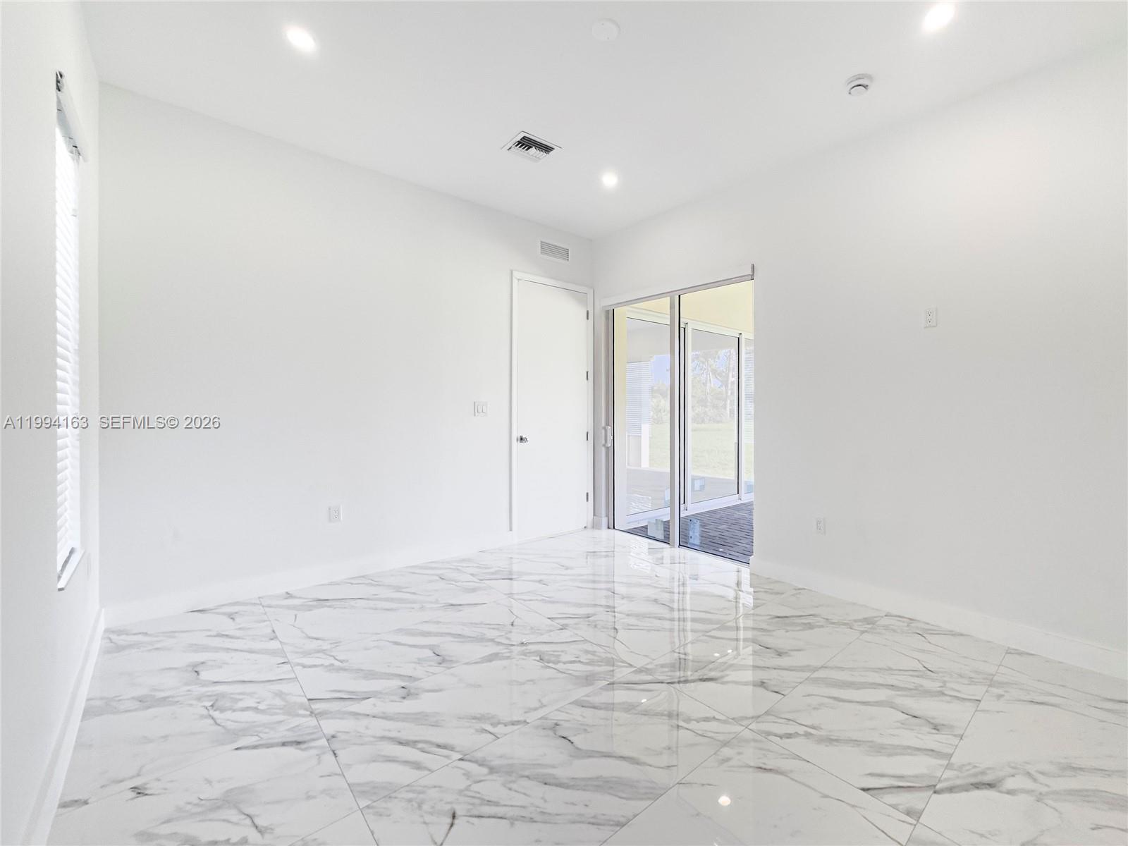 312 Se Via Sangro Property Photo 70