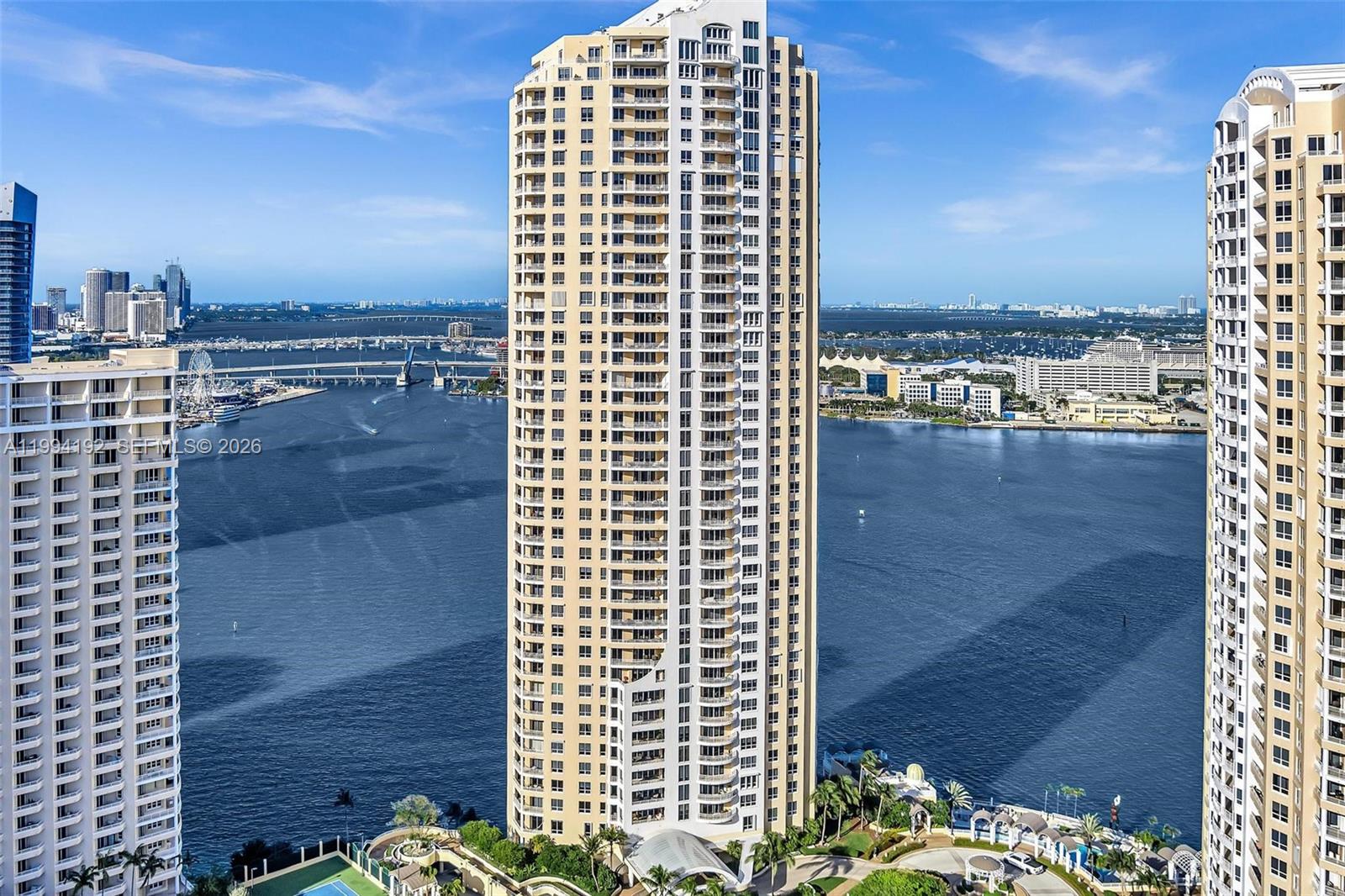 848 Brickell Key Dr 2702 Property Photo 1