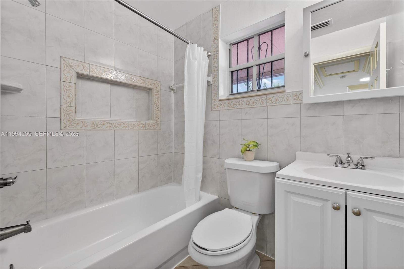 3147 Mcdonald St Property Photo 17