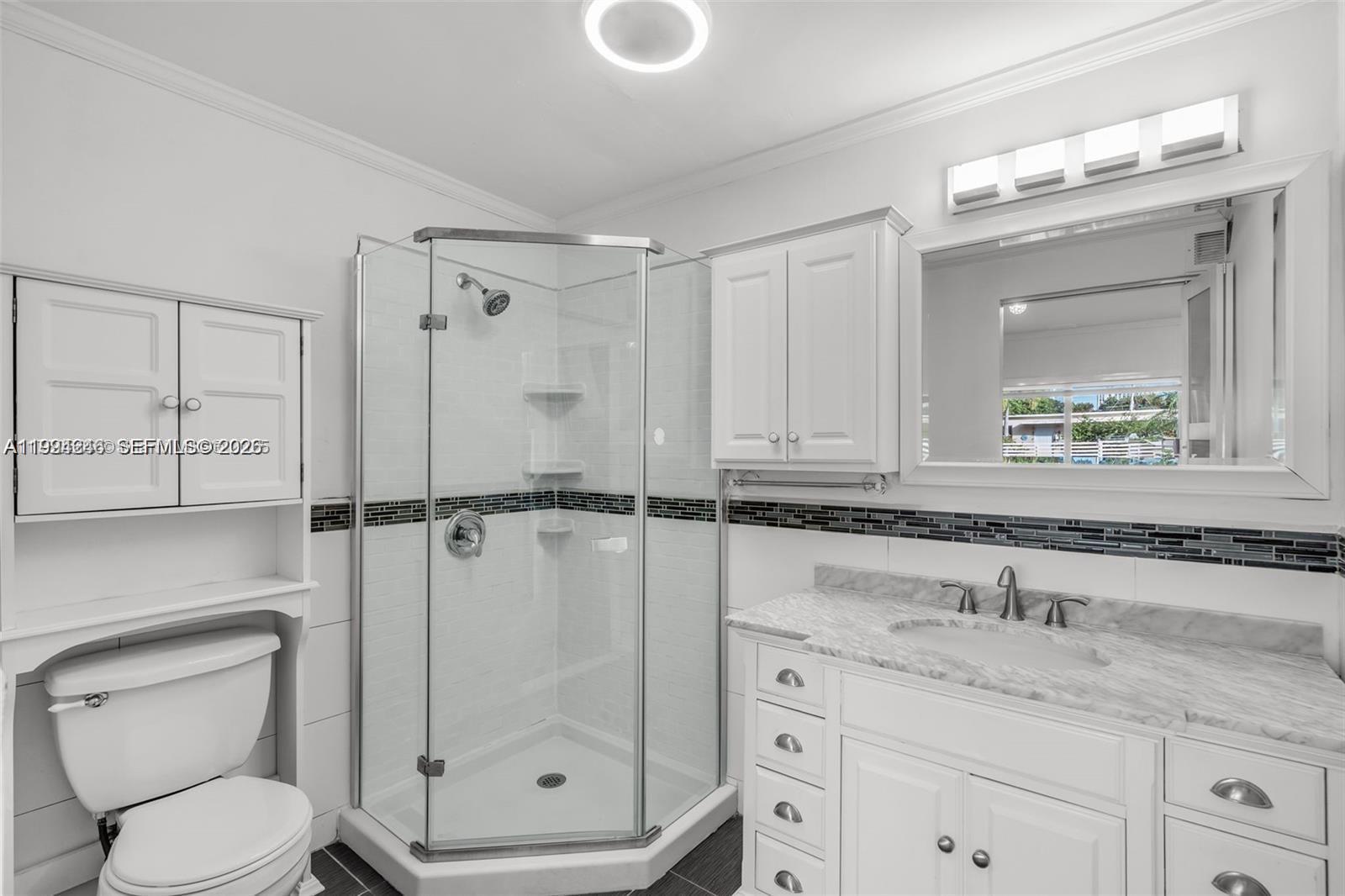 3800 Charles Ter Property Photo 6