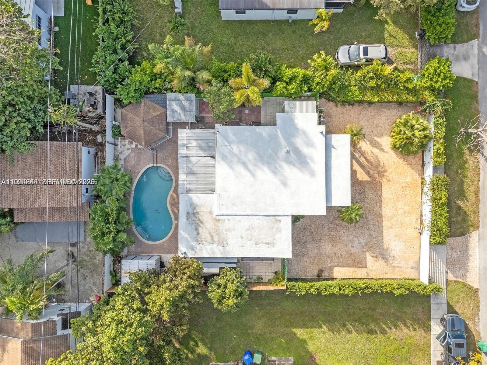 3800 Charles Ter Property Photo 17