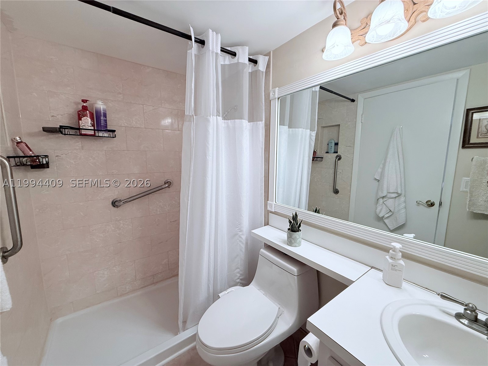 340 Pine Ridge Cir C-1 Property Photo 18