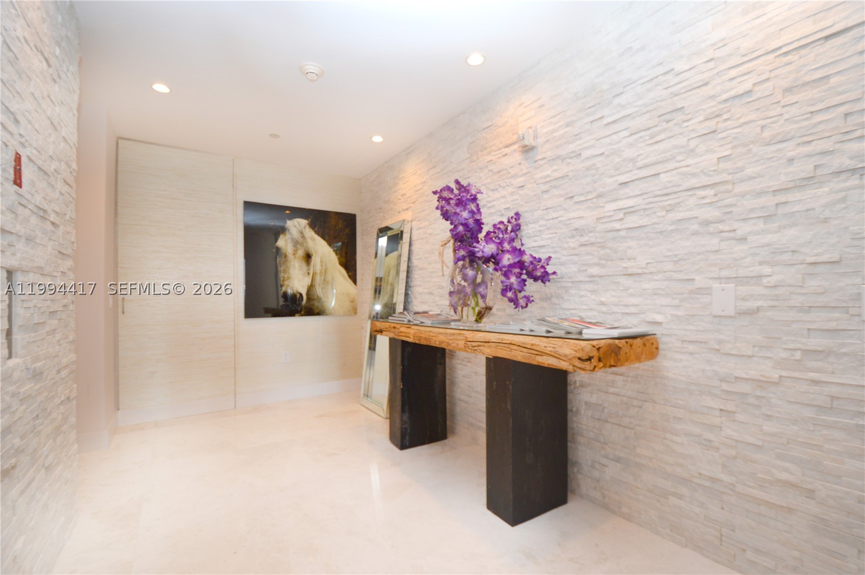 1100 Biscayne Blvd 6104 Property Photo 5
