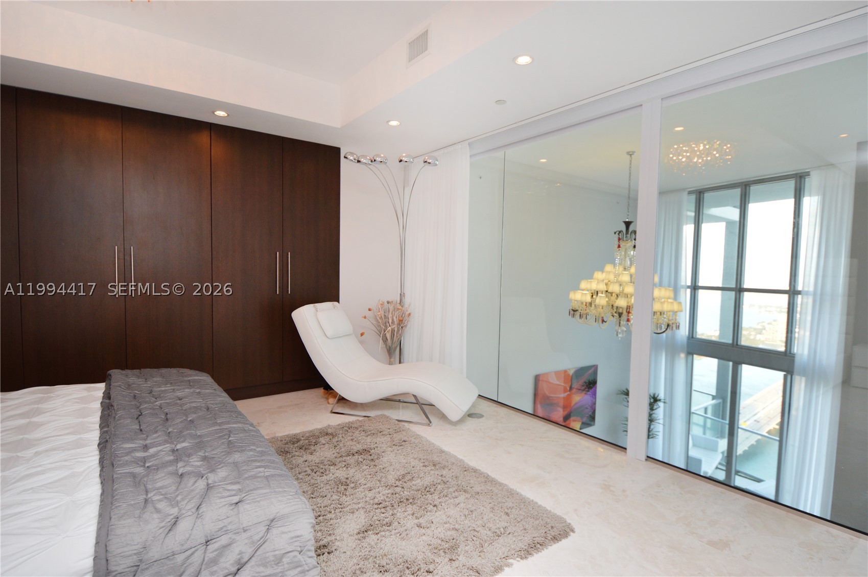 1100 Biscayne Blvd 6104 Property Photo 17