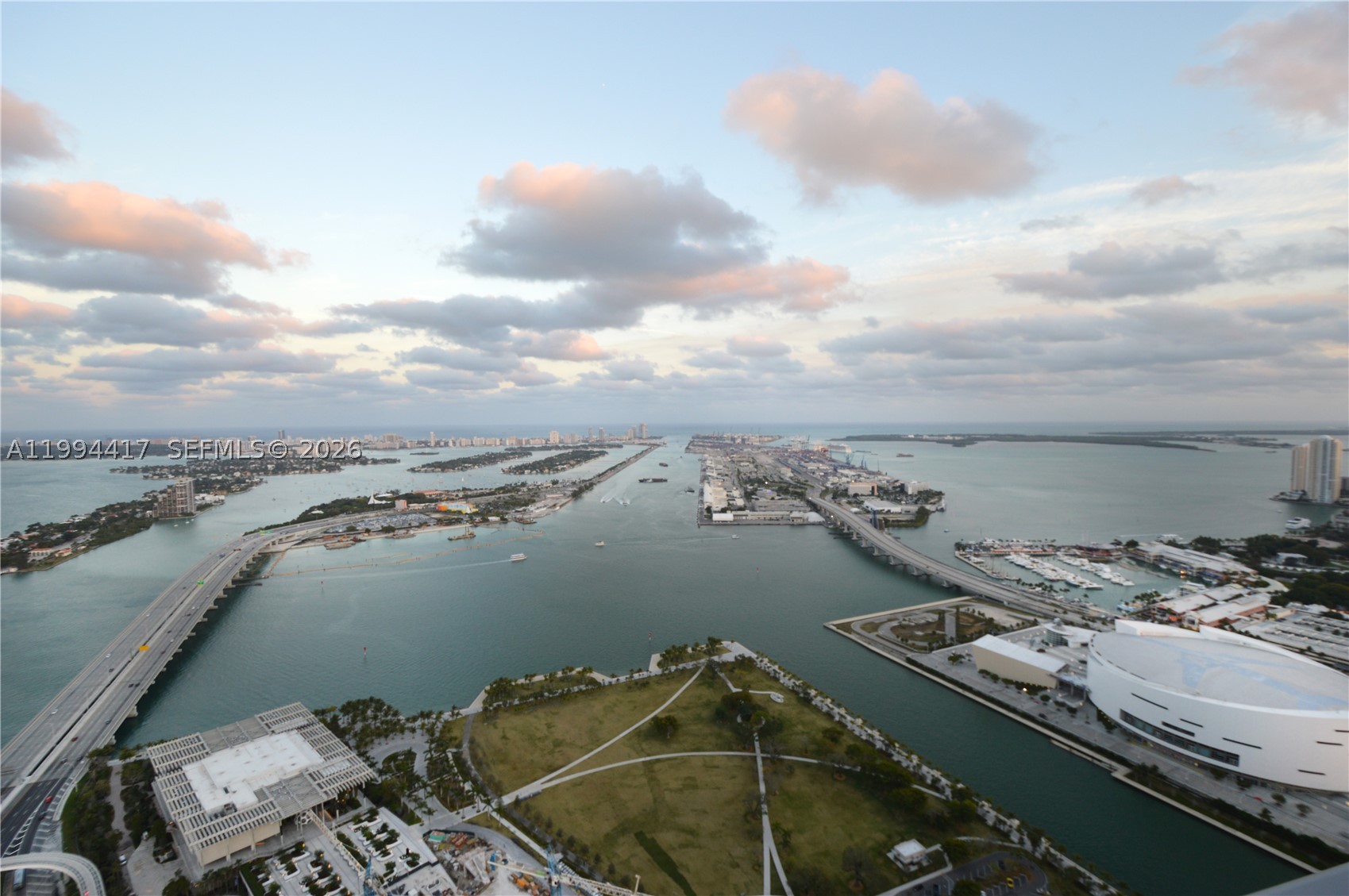 1100 Biscayne Blvd 6104 Property Photo 30